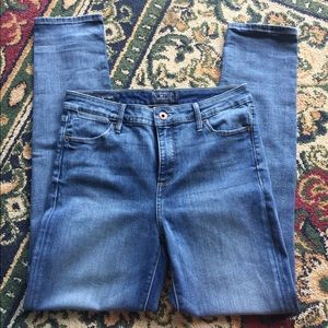 Women’s Lucky Brand Jeans 8/29
